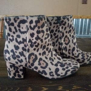 Time and Tru Leopard Boots